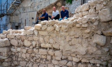 Desentierran un nuevo tramo de la muralla antigua de Jerusalén