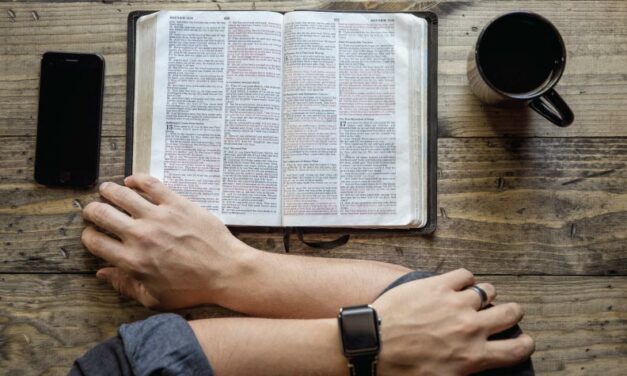 ¿Por qué es importante estudiar la Biblia dentro de su contexto?